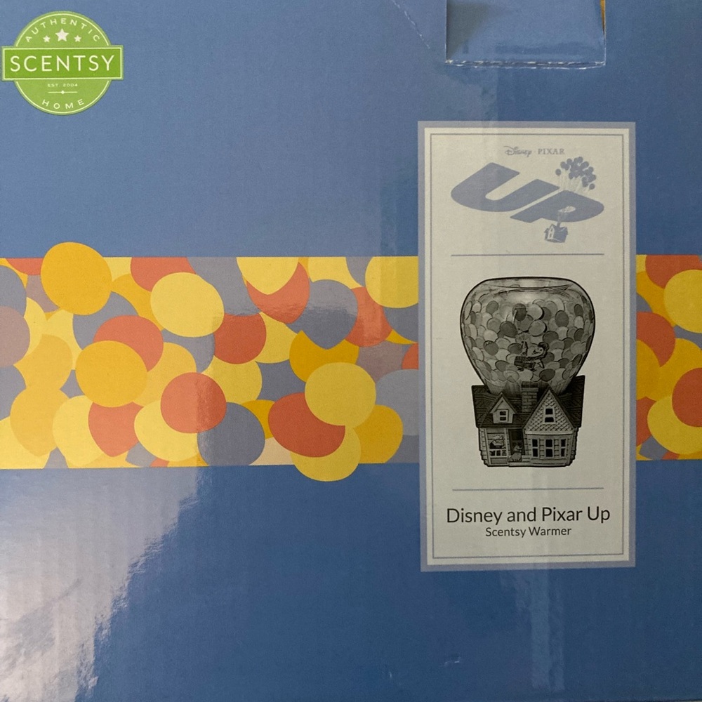 Scentsy Packaging Box with White and Gray Design- NIB